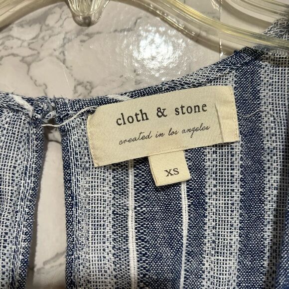 Cloth & Stone Striped Fray Hem Linen Jumpsuit - Picture 3 of 8